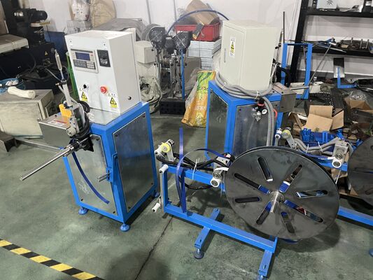 Máquina de revestimento flexível do extremo dos ductos.